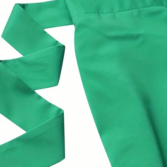 NEW| Mermaid Belted Trim Ruffled Panel Hem Skirt - Picture 3 of 11